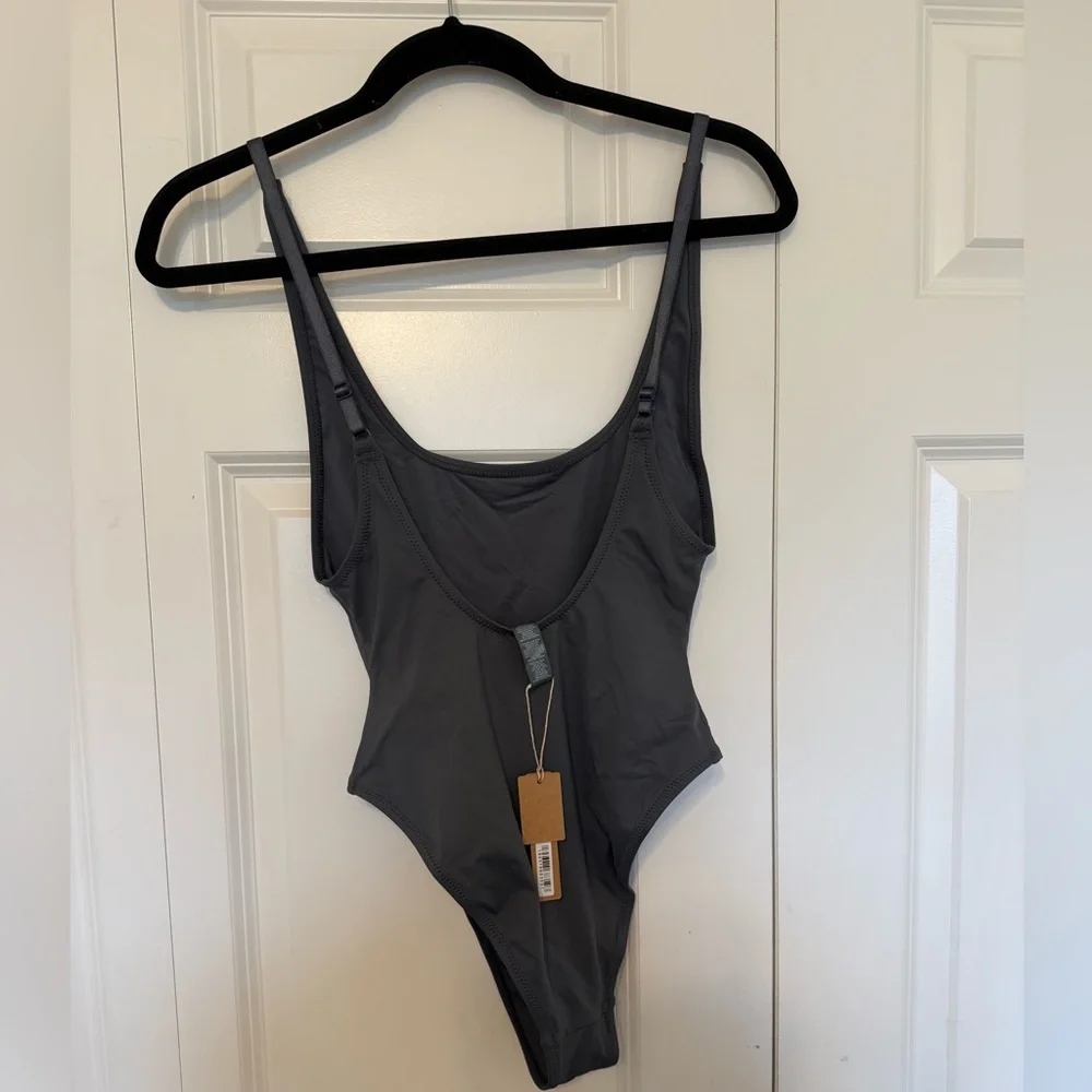 Skims Recycled Swim Scoop Neck OnePiece Gunmetal SW-SNO-0044 Adjustable NEW S